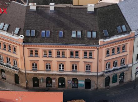 Prodej nájemního domu, 900 m²