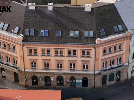 Prodej nájemního domu, 900 m²