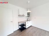 Pronájem bytu, 1+kk, 33 m²