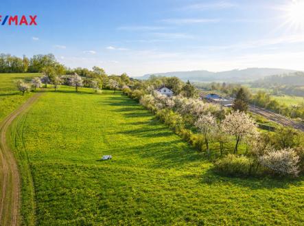 Prodej pozemku pro bydlení, 4 299 m²