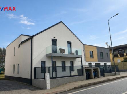 Pronájem bytu, 3+kk, 90 m²