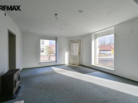 Prodej nájemního domu, 835 m²