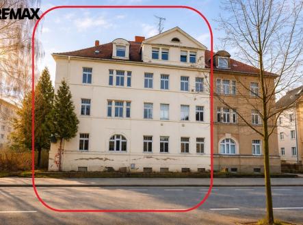 Prodej nájemního domu, 900 m²