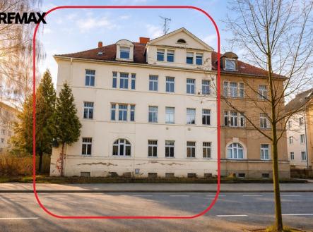 Prodej nájemního domu, 900 m²