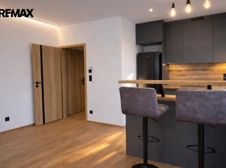 Pronájem bytu, 3+kk, 67 m²