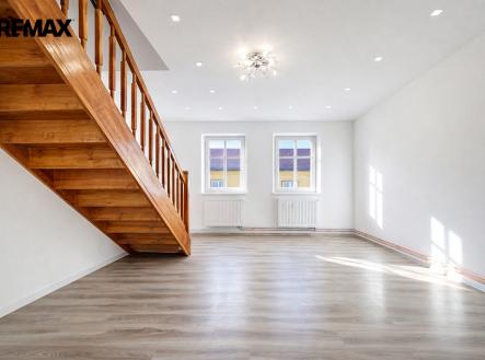 Pronájem bytu, 3+1, 60 m²