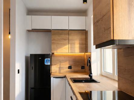 Pronájem bytu, 1+kk, 32 m²