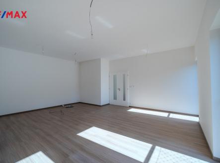 Prodej bytu, 3+kk, 3 470 m²