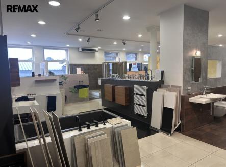 Pronájem obchodní prostor, 407 m²