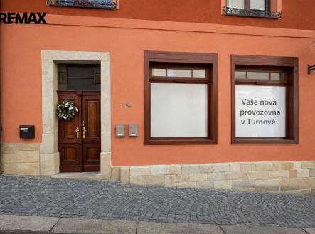 Pronájem obchodní prostor, 56 m²