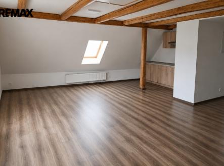 Pronájem bytu, 2+kk, 65 m²