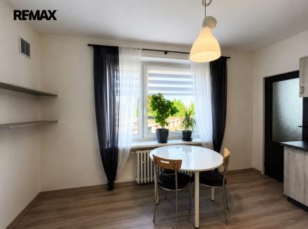 Pronájem bytu, 3+1, 85 m²