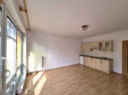 Pronájem bytu, 1+kk, 28 m²