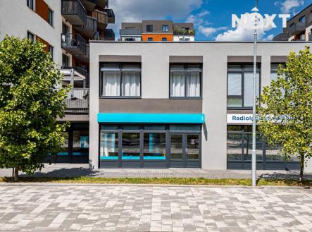 Prodej komerčního objektu, administrativní budova, 200 m²