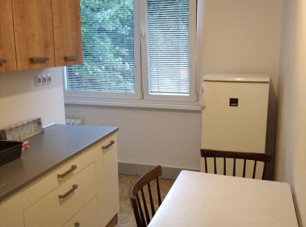 Pronájem bytu, 3+1, 60 m²