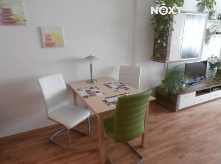 Pronájem bytu, 2+kk, 62 m²