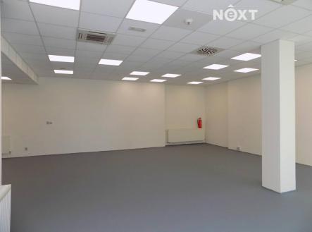 Pronájem komerčního objektu, obchodní centrum, 155 m²