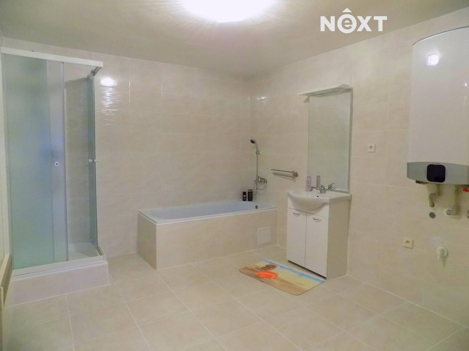 Pronájem byt 3+1, 100㎡