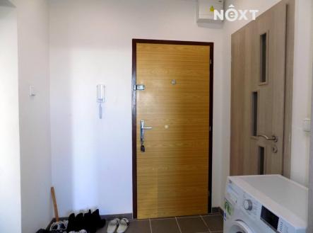 Pronájem bytu, 2+kk, 43 m²