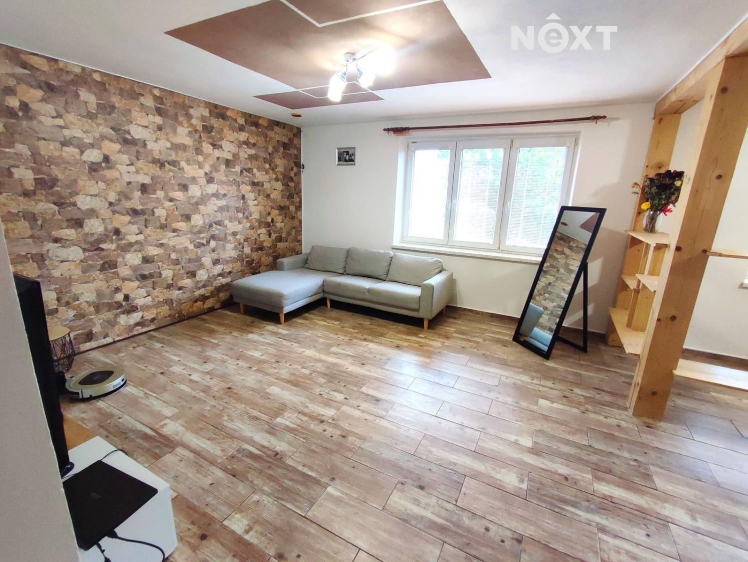 Pronájem byt 2+kk, 67㎡