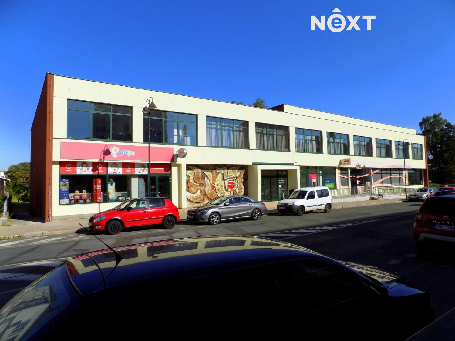 Pronájem komerční Obchodní prostory, 750㎡