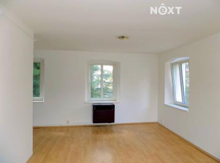 Pronájem bytu, 1+kk, 34 m²