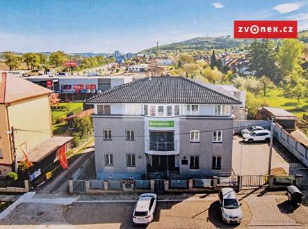 Pronájem bytu, 4+kk, 155 m²