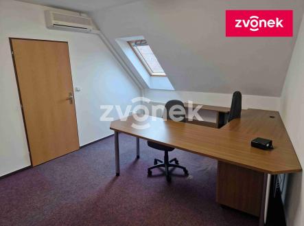Pronájem kanceláře, 18 m²