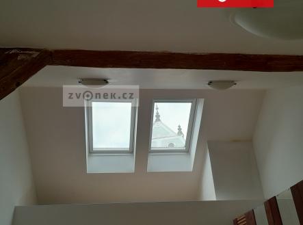 Pronájem bytu, 2+kk, 74 m²