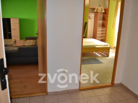 Pronájem bytu, 2+1, 62 m²