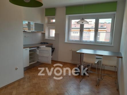 Pronájem bytu, 2+kk, 47 m²