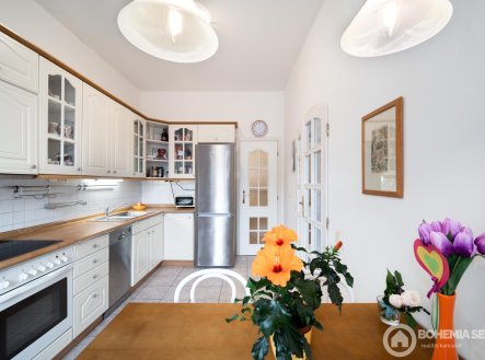 Pronájem bytu, 3+1, 119 m²