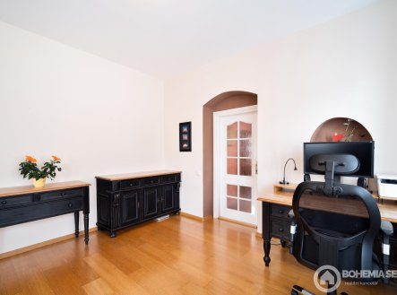 Pronájem bytu, 3+1, 119 m²
