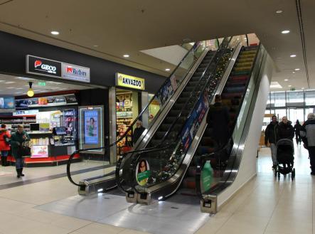 Pronájem obchodní prostor, 32 m²