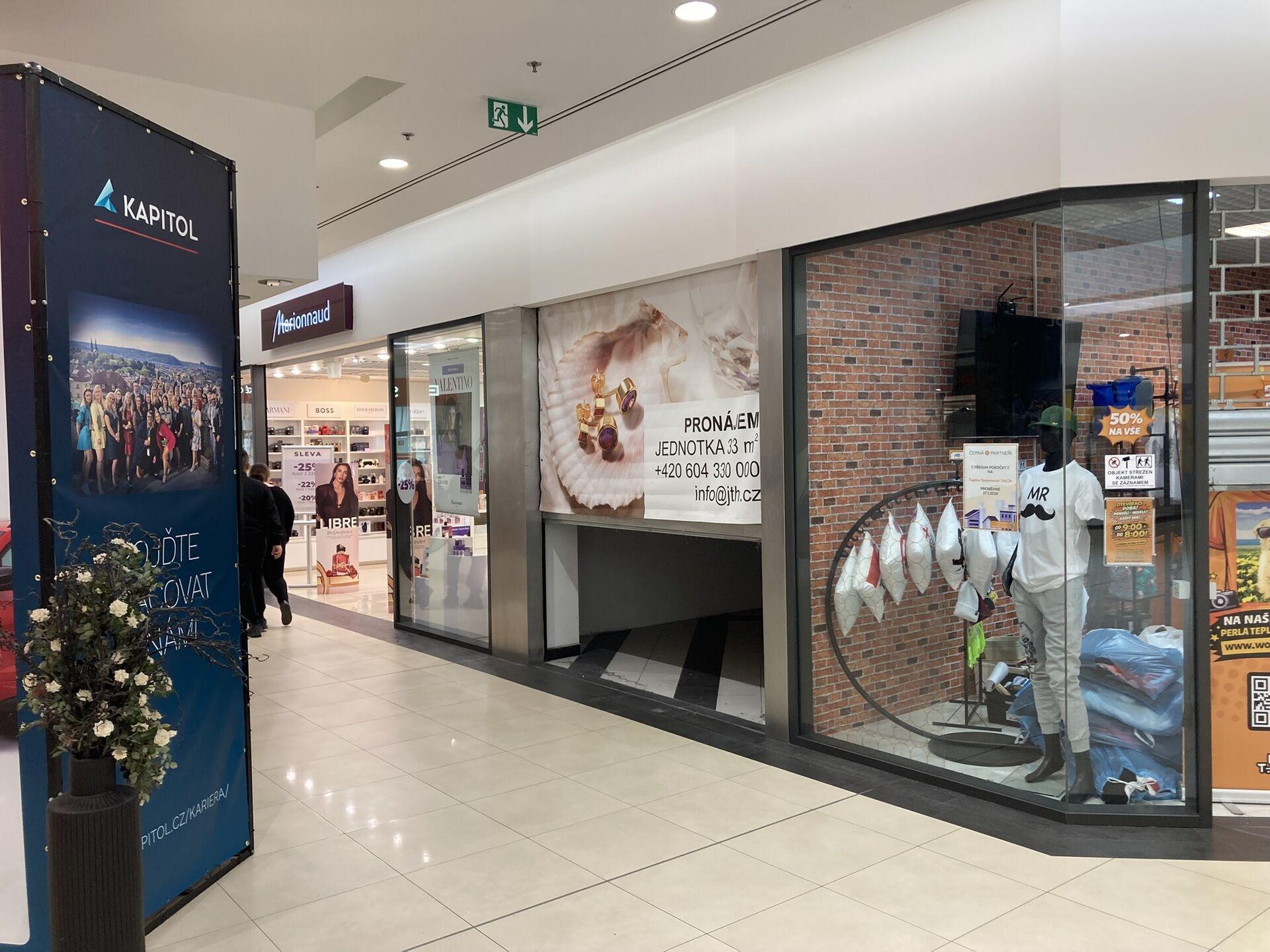 Pronájem prostor Obchodní centrum Fontána Teplice 32,96 m²