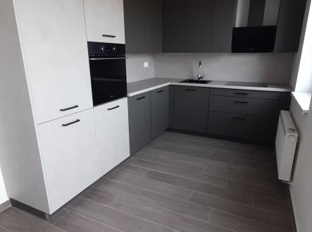 Pronájem bytu, 3+kk, 62 m²