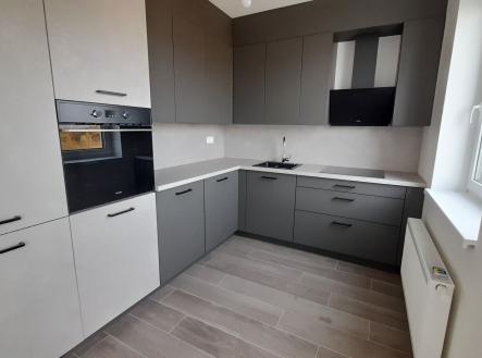 Pronájem bytu, 3+kk, 62 m²