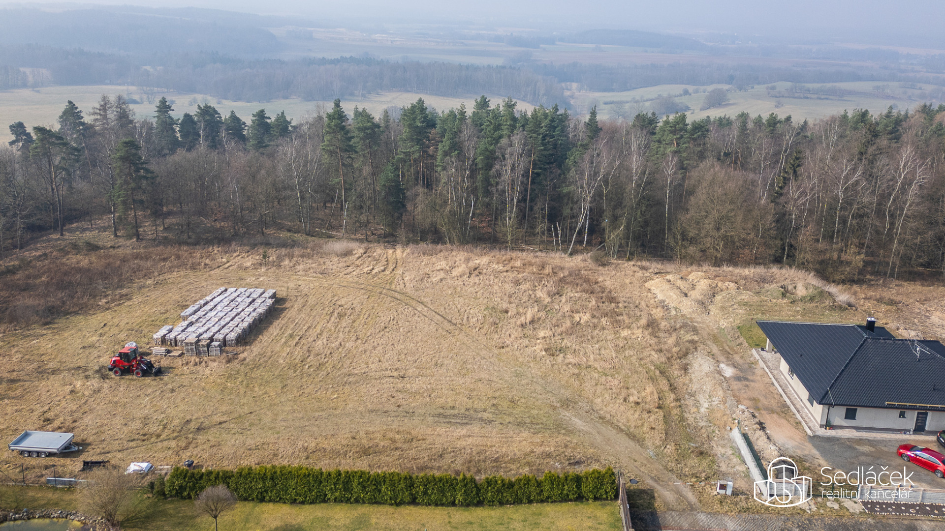 Stavební pozemek Nová Role, Mezirolí