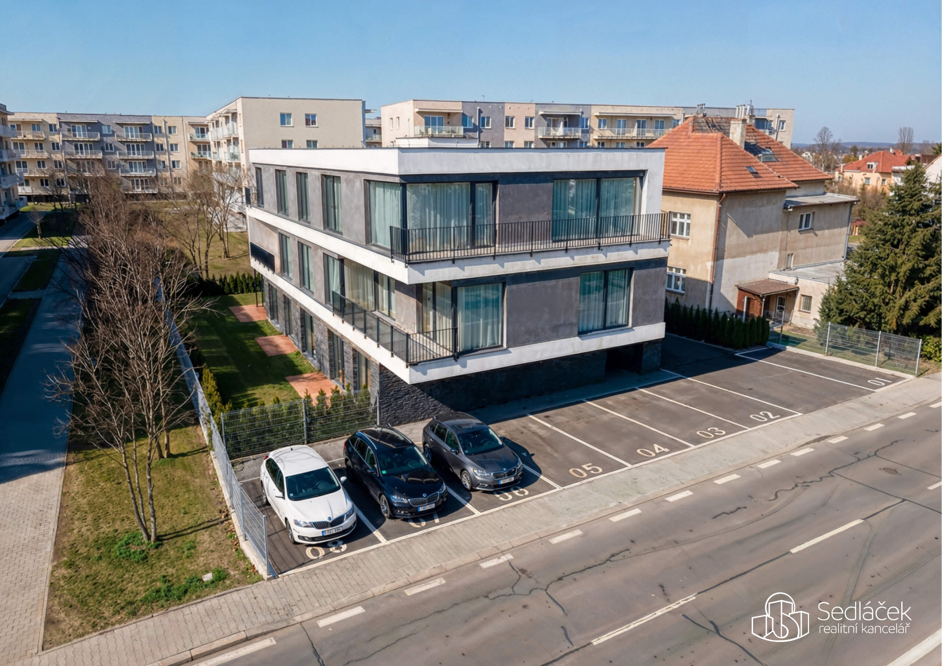 Prodej bytu 2+kk s terasou – Rezidence Cikorka, Praha – Modřany