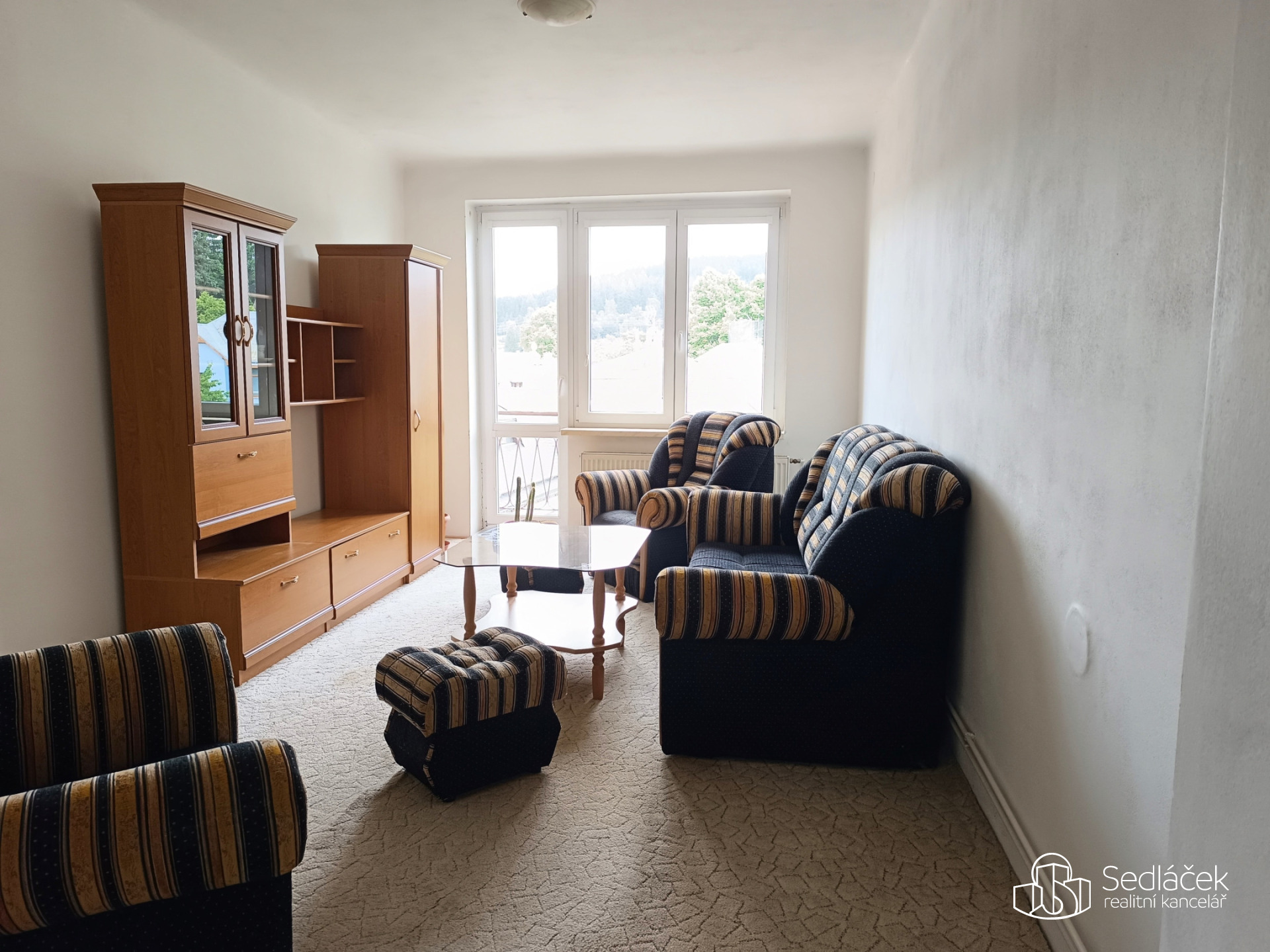 Byt 2+1 v Nejdku, Bratří Čapků