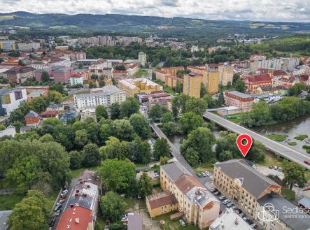 Prodej komerčního objektu, jiný, 2 000 m²