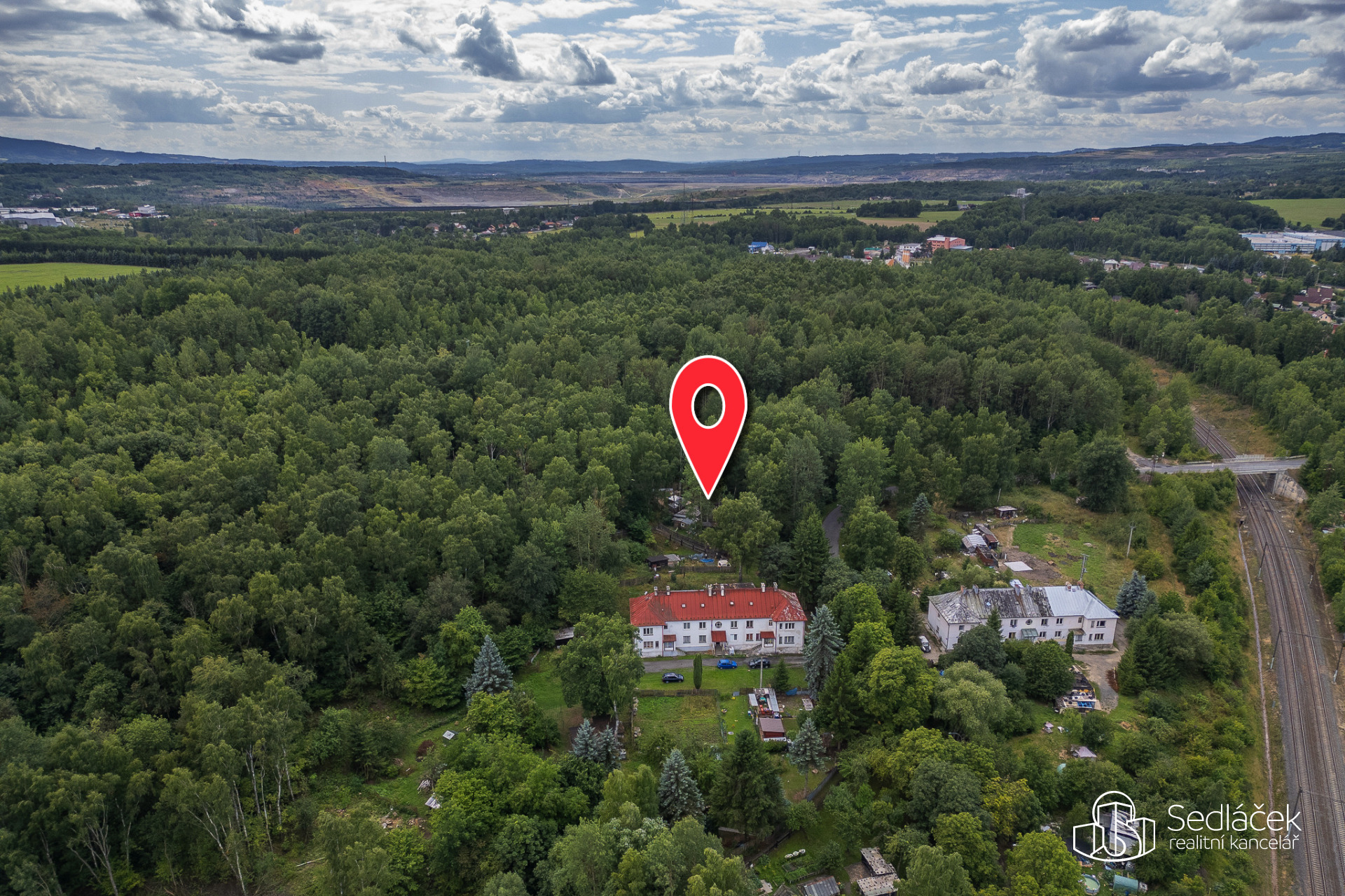 Pozemky pro bydlení, Dolní Chodov.