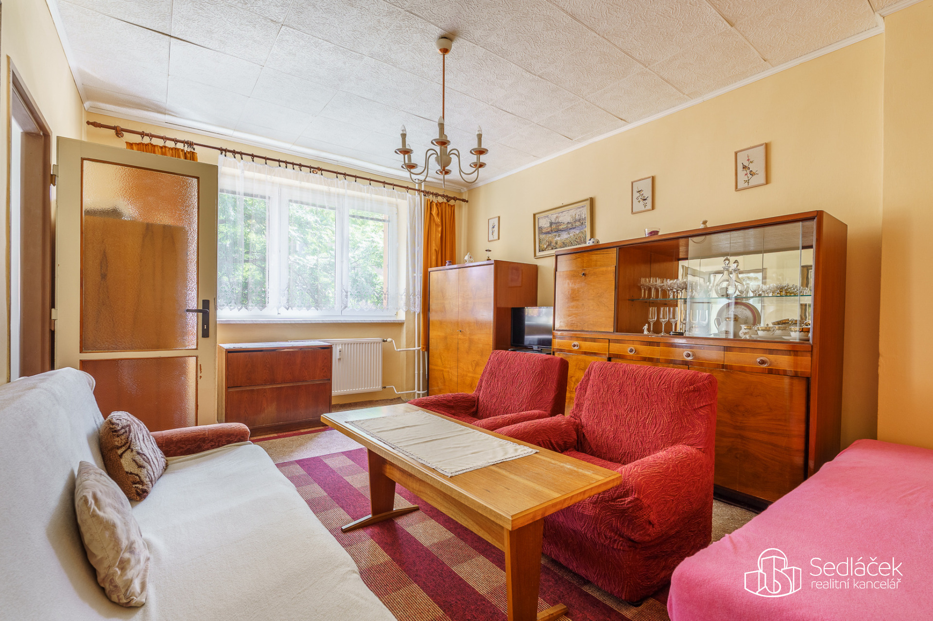 Byt 1+1 v Habartově, Okružní ul.