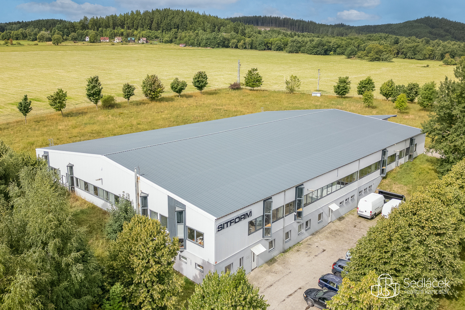 Výrobní / skladová hala – Krásno u Bečova (okres Sokolov)