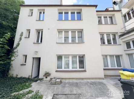 Pronájem jiné komerční nemovitosti, 103 m²
