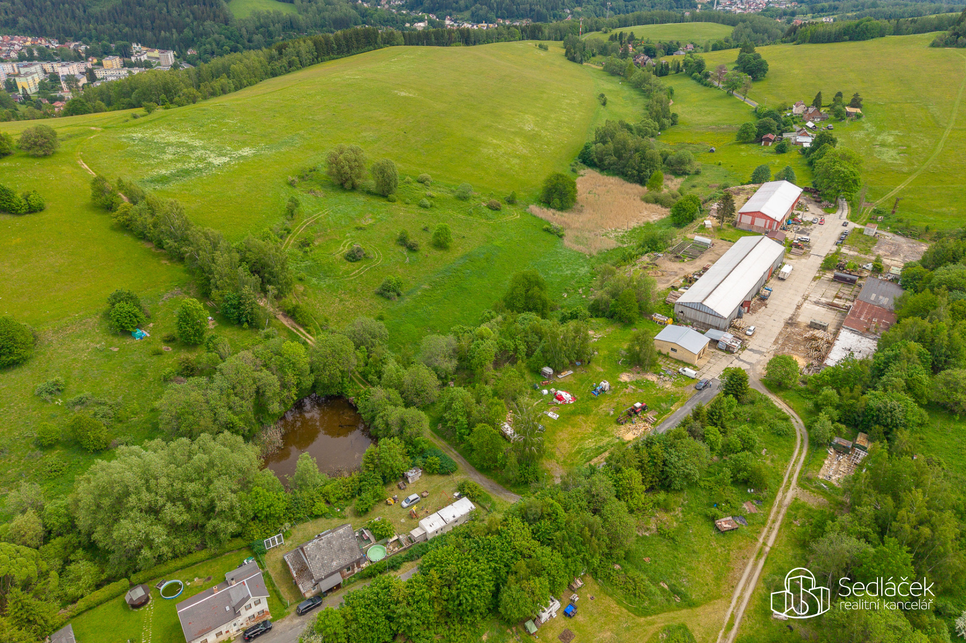 Pozemek 990 m² určený k bydlení,  Krásná u Kraslic