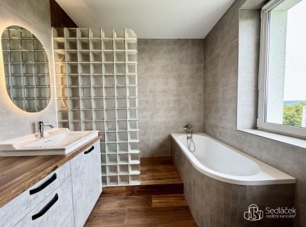 Pronájem bytu, 3+kk, 66 m² obrázek