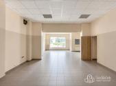 Pronájem jiné komerční nemovitosti, 85 m²