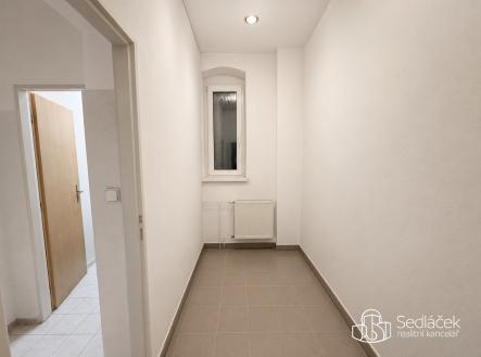 Pronájem jiné komerční nemovitosti, 85 m²