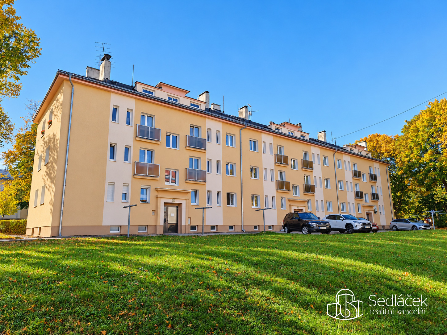 Byt 2+1 s balkonem v Horním Slavkově, ul. Dlouhá, s možností přikoupení řadové garáže u lesoparku